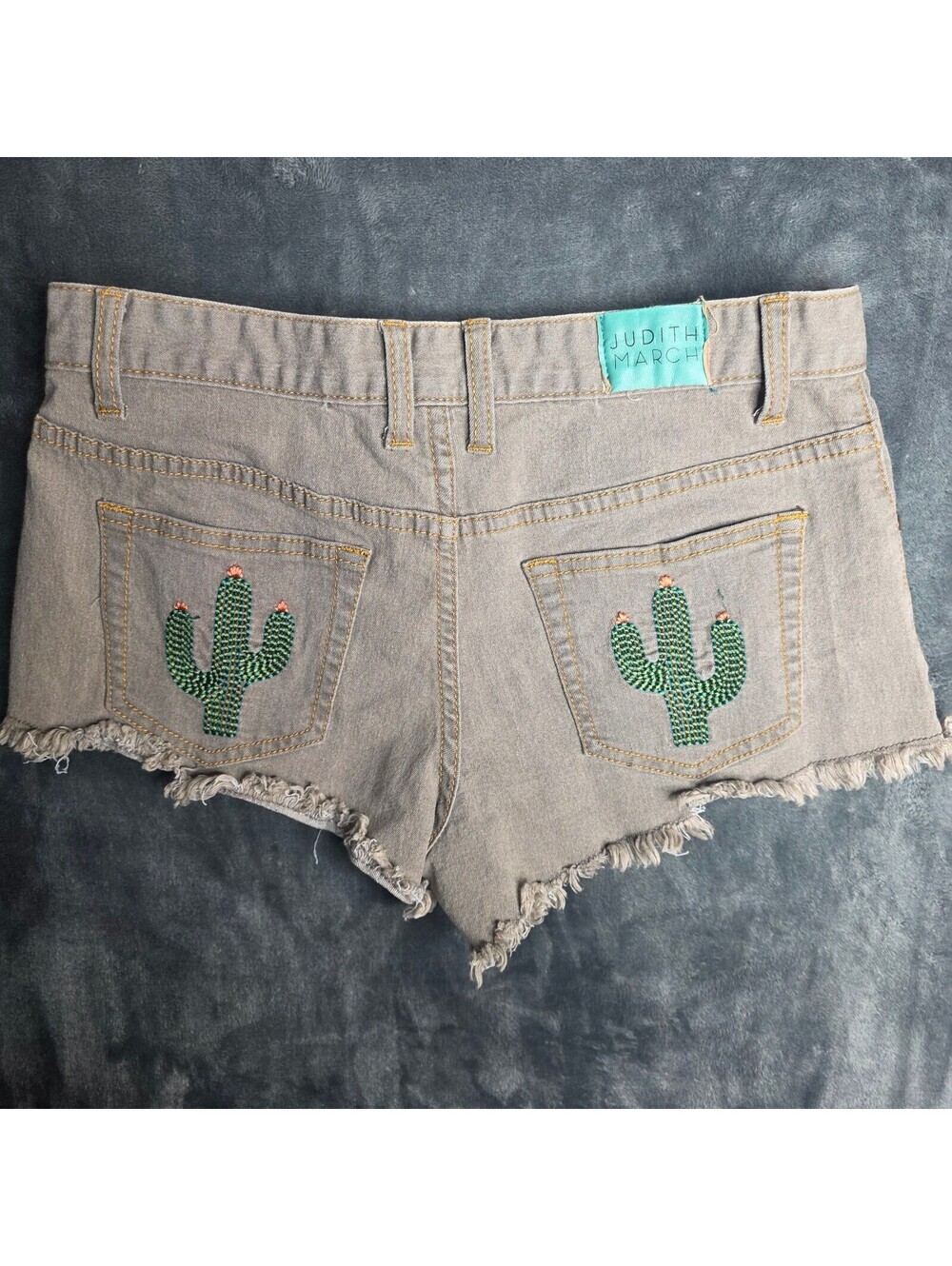 Judith March Denim Catus Embroidered Shorts Sz Small